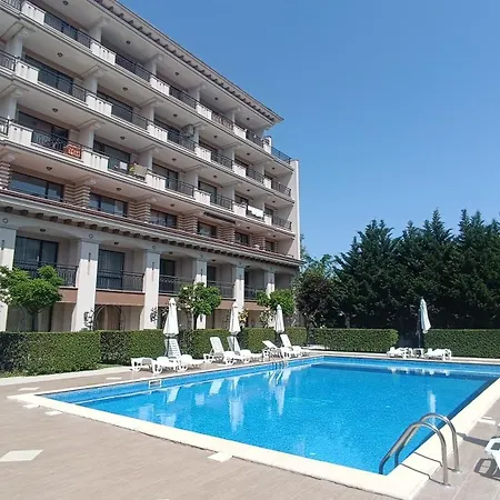Sunny Complex U-dacha Apartman *